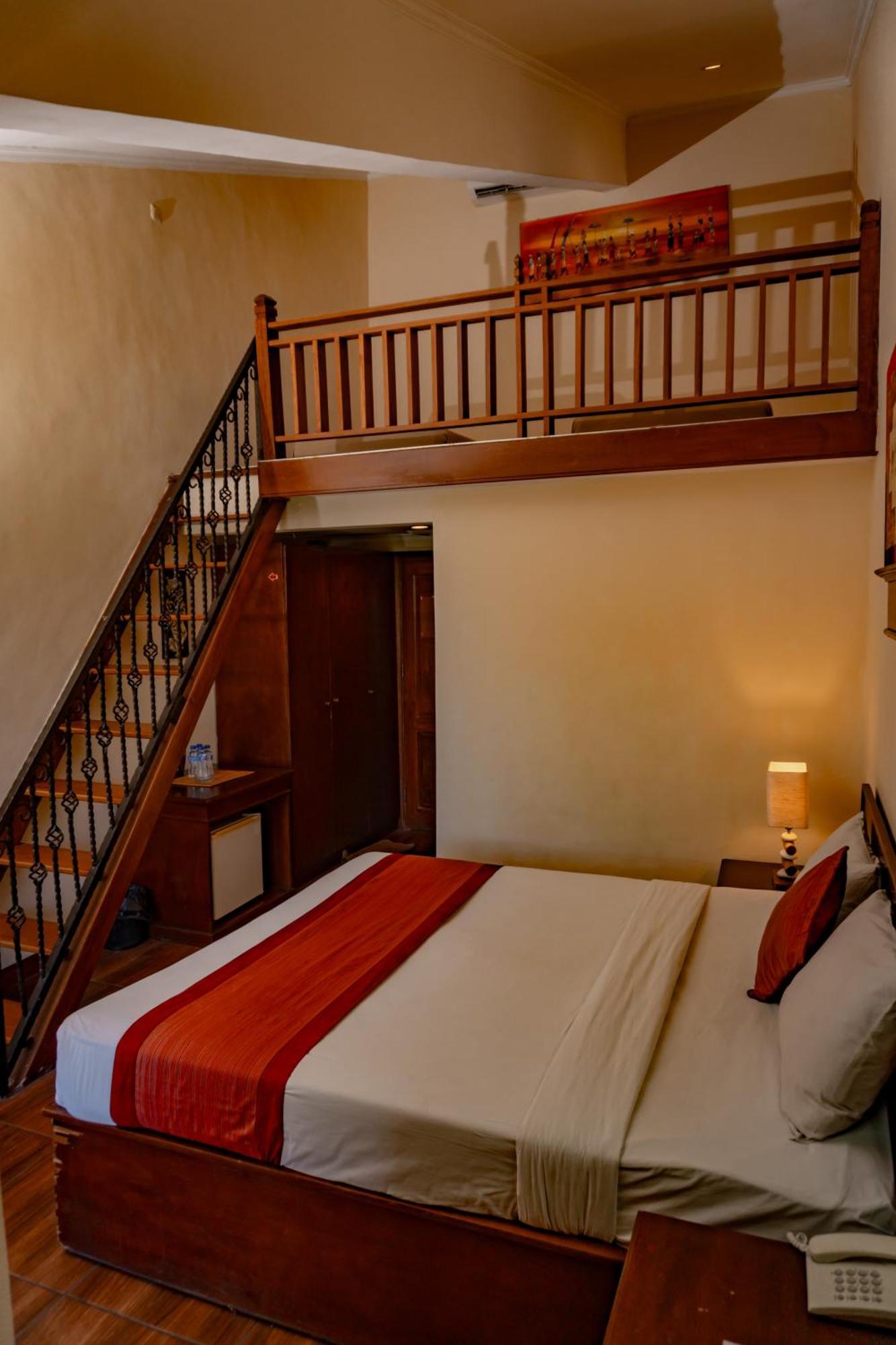 Hotel Puri Dibia Kuta Kuta Lombok Exteriör bild