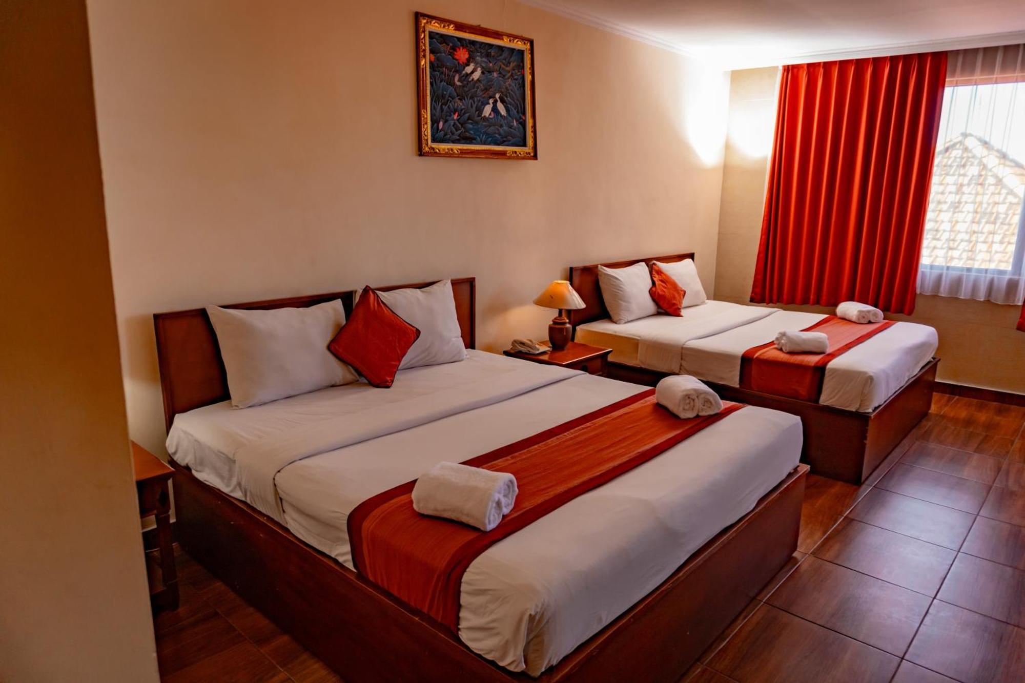Hotel Puri Dibia Kuta Kuta Lombok Exteriör bild